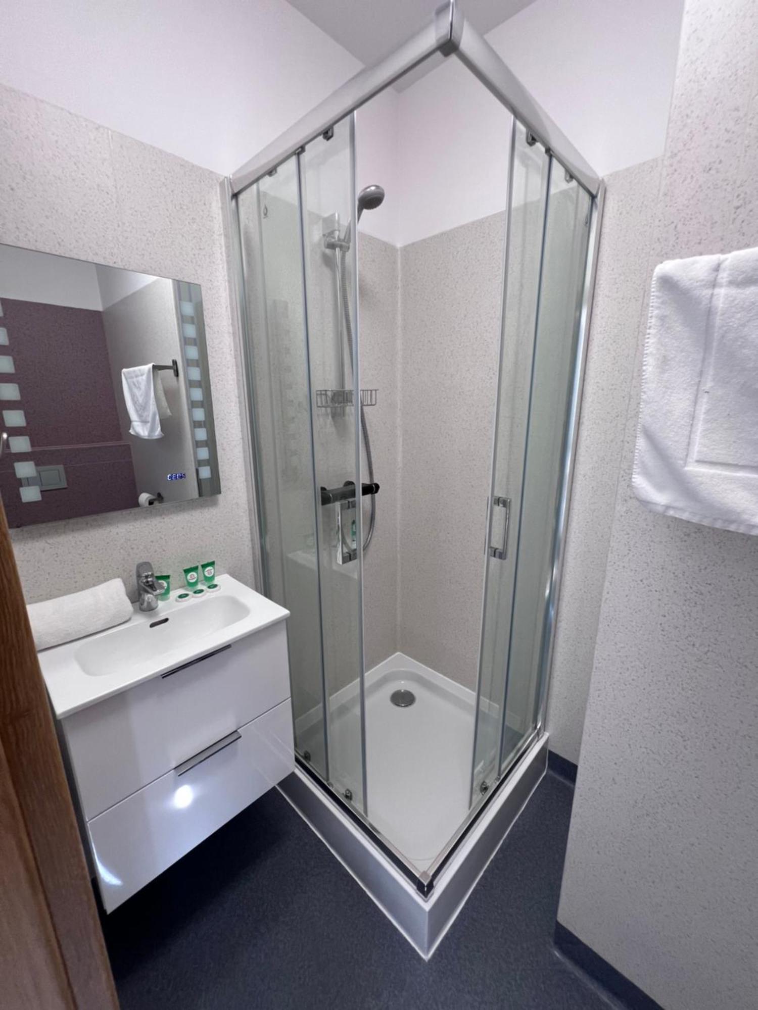 Apartamenty Divemed Jelenia Gora Exterior photo